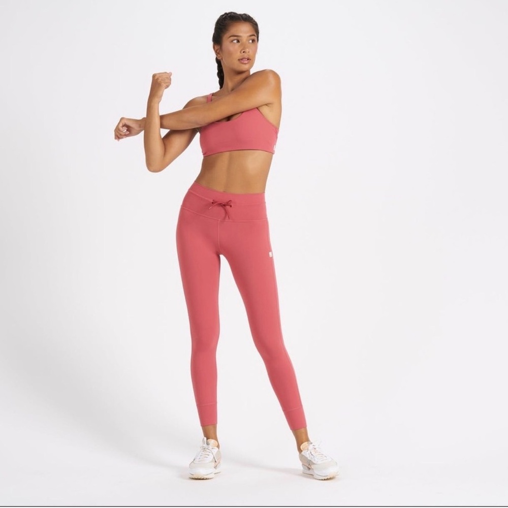 VUORI DRAWSTRING DAILY LEGGING Size SMALL Sierra Pink